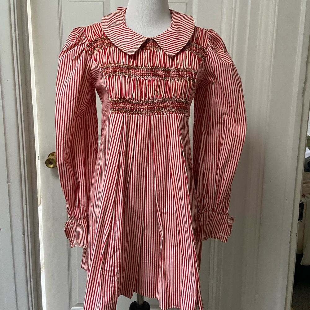 Vintage 1970s French dress.  Small
